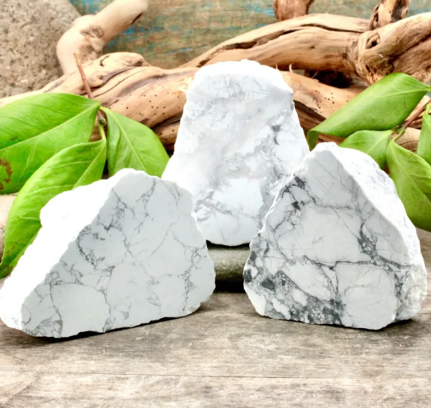 Natural Howlite Rough Stone – Elegant White Crystal with Natural Grey Veins 🤍✨
